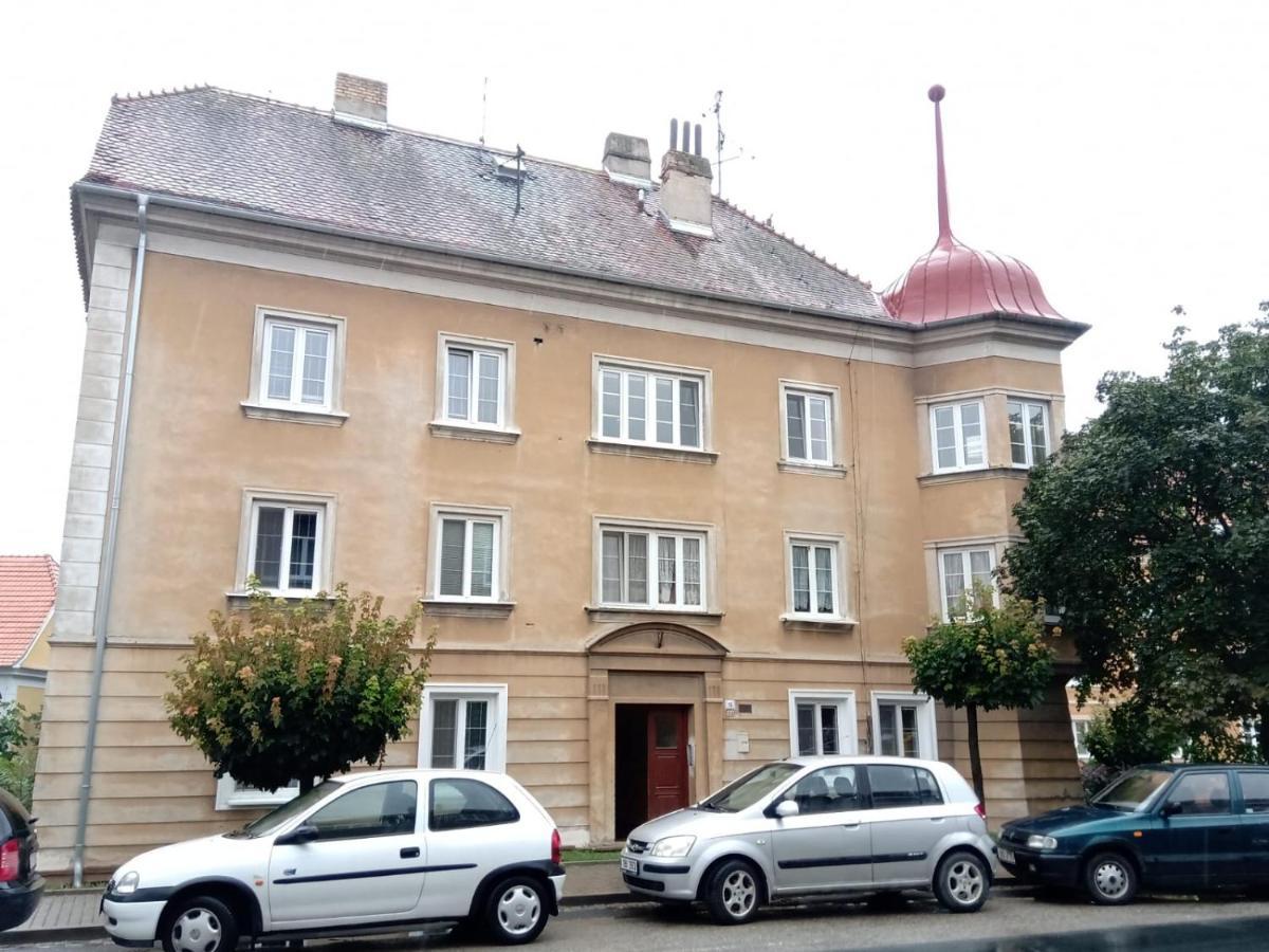 Appartamento Pod Vezi Mikulov Esterno foto